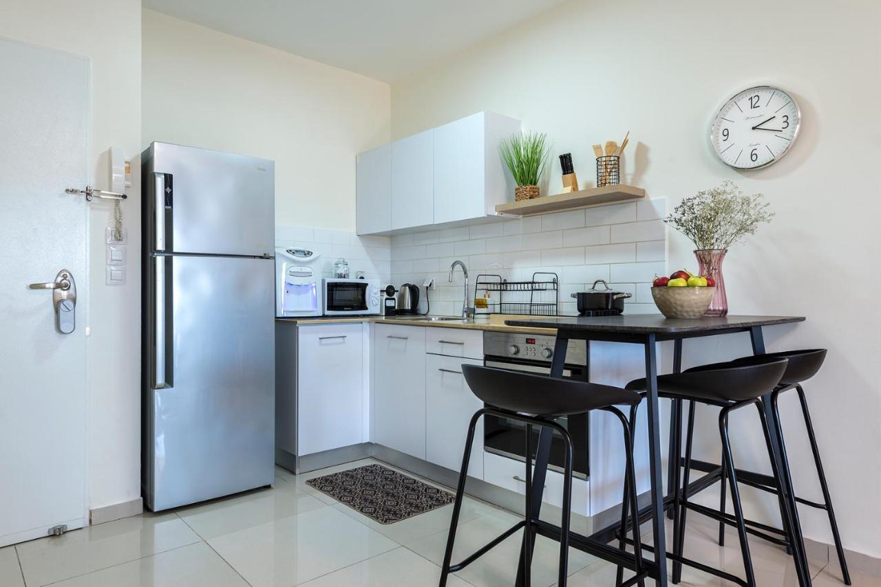 Melony Apartments Yam Suf Street 엘라트 외부 사진