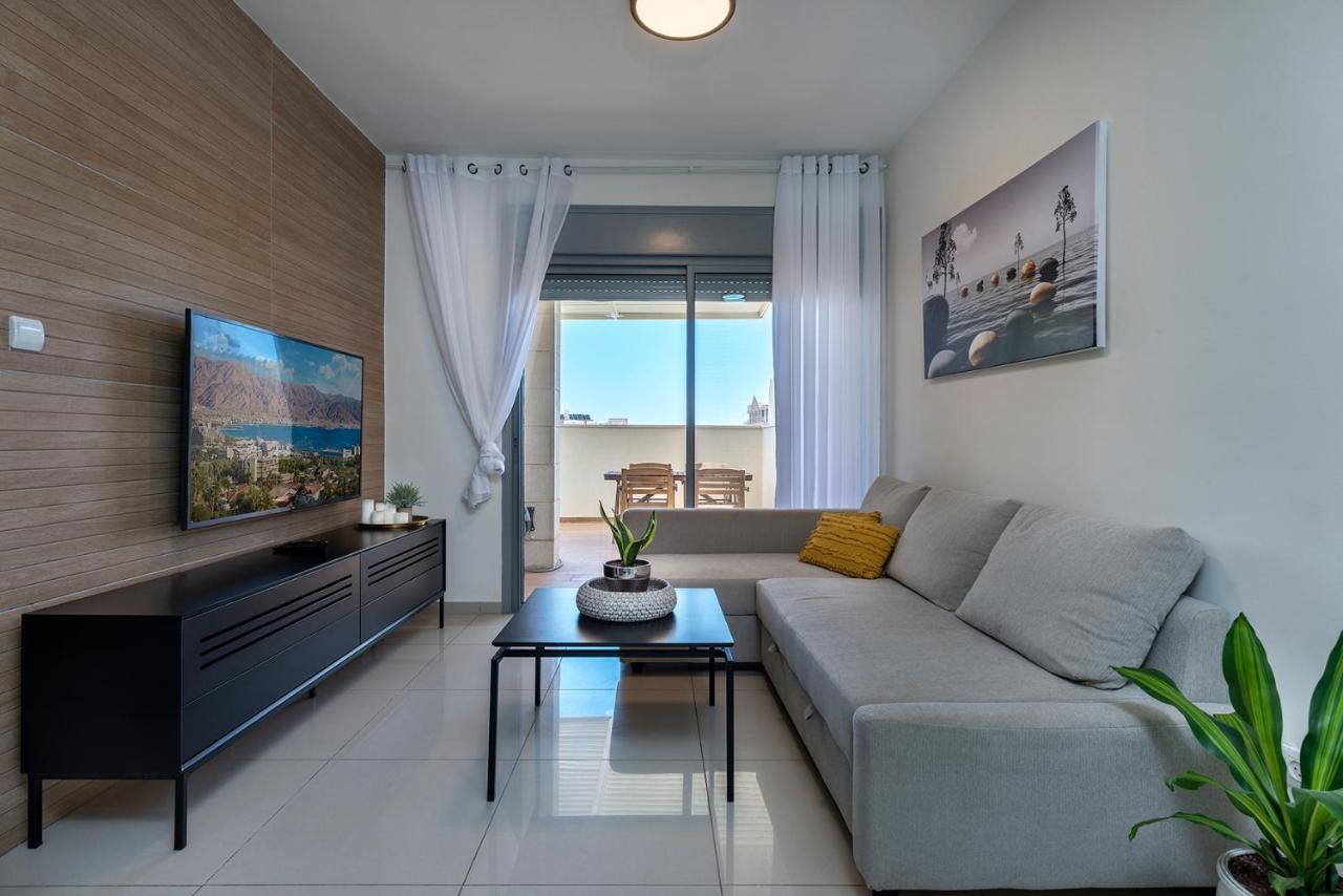 Melony Apartments Yam Suf Street 엘라트 외부 사진