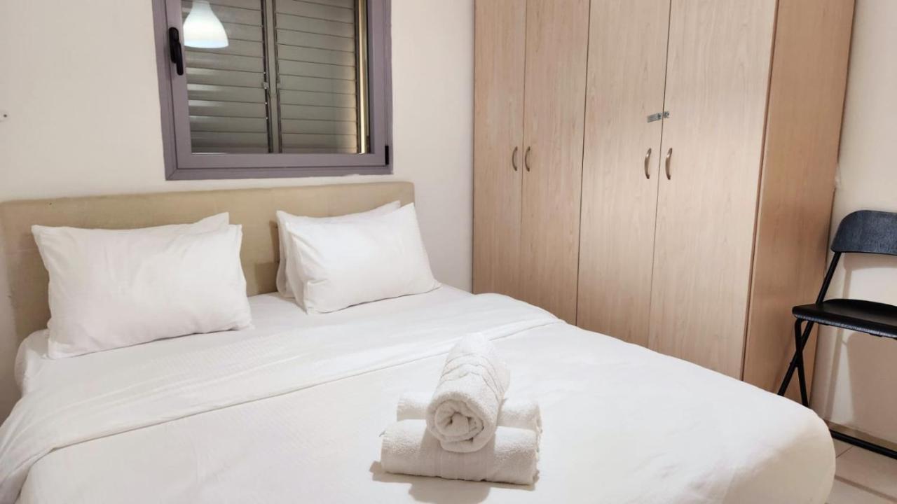 Melony Apartments Yam Suf Street 엘라트 외부 사진