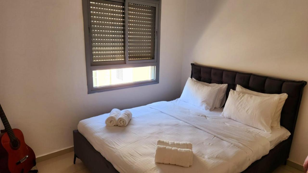 Melony Apartments Yam Suf Street 엘라트 외부 사진