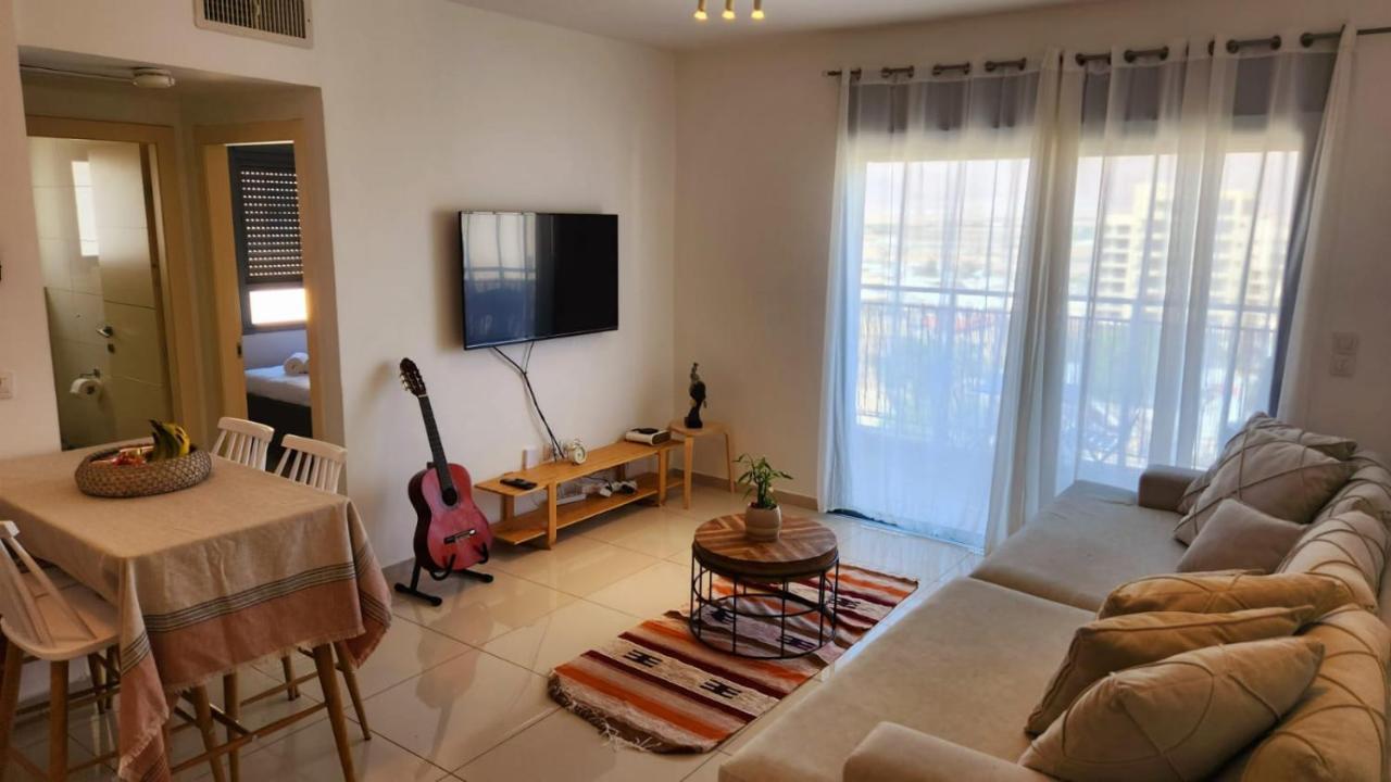 Melony Apartments Yam Suf Street 엘라트 외부 사진